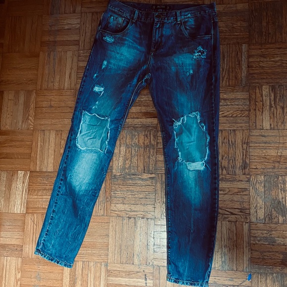 Female Zara trendy denim jeans - Picture 3 of 4